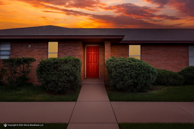 property at 2120 Cabernet Ct