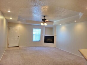 912 Stanton Pl-Unit -912-B in Clovis, NM - Building Photo - Building Photo