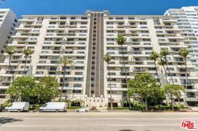 property at 10535 Wilshire Blvd