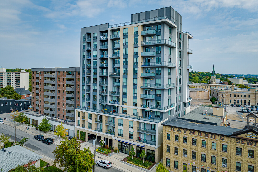 The Royal Flats in Guelph, ON - Building Photo