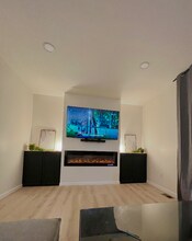 19620 Silver-Spring St in Southfield, MI - Foto de edificio - Building Photo