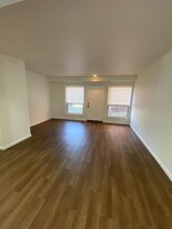 3737 Morgan Ford Rd in St. Louis, MO - Building Photo