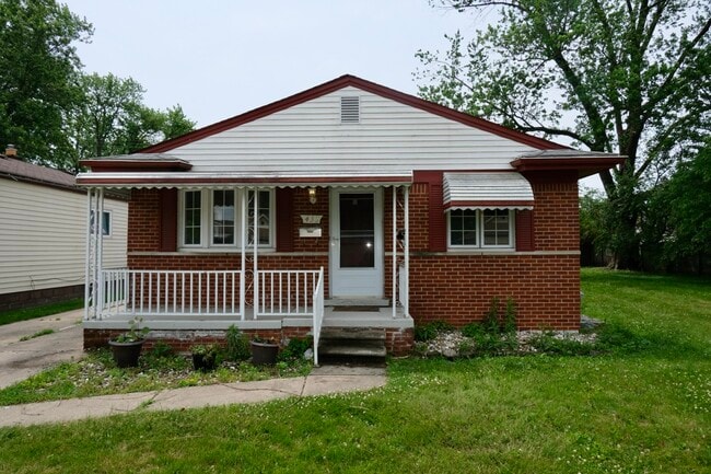 property at 433 W Otis Ave