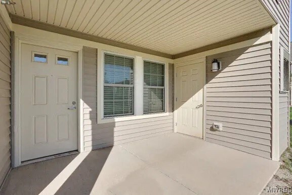 3820 Deer Lakes Dr in Buffalo, NY - Building Photo - Building Photo