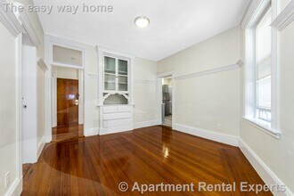 46 Brackett St, Unit #2 in Boston, MA - Foto de edificio - Building Photo