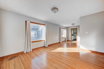 1744 N Norfolk St in Indianapolis, IN - Foto de edificio - Building Photo