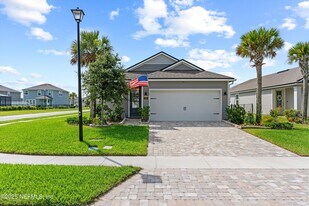 21 Creekmore Dr in St. Augustine, FL - Building Photo