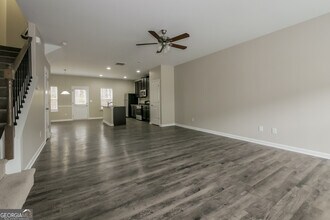 6109 Oakley Rd in Union City, GA - Building Photo - Building Photo