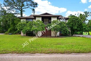 482 Bentwood Ln in Orange Park, FL - Building Photo