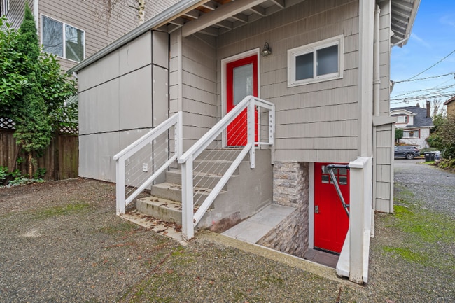 4424 Francis Ave N in Seattle, WA - Building Photo - Building Photo