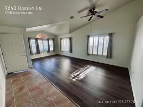 9640 Oakley Ln in Reno, NV - Building Photo - Building Photo