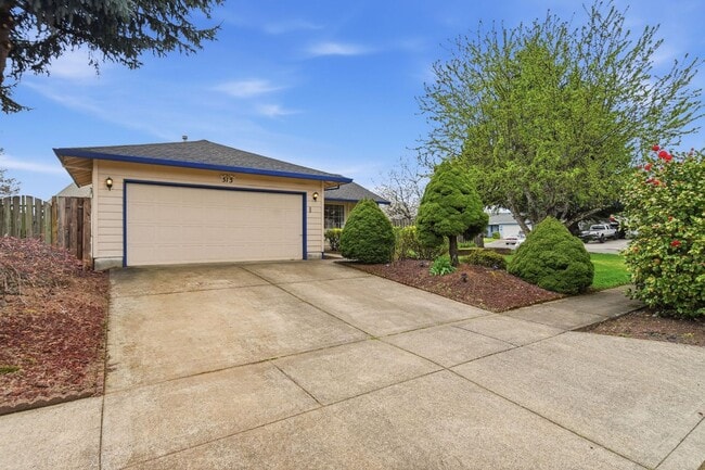 property at 313 S Nectarine St