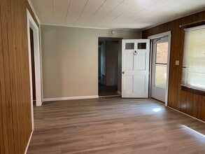 460 Farmers Market Rd in Biscoe, NC - Building Photo - Building Photo