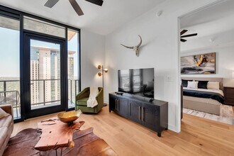 84 East Ave in Austin, TX - Building Photo - Building Photo