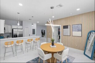621 Rose Garden Road in Cape Coral, FL - Building Photo