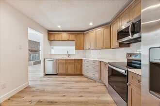 16710 Barkentine Ln in Friendswood, TX - Building Photo - Building Photo