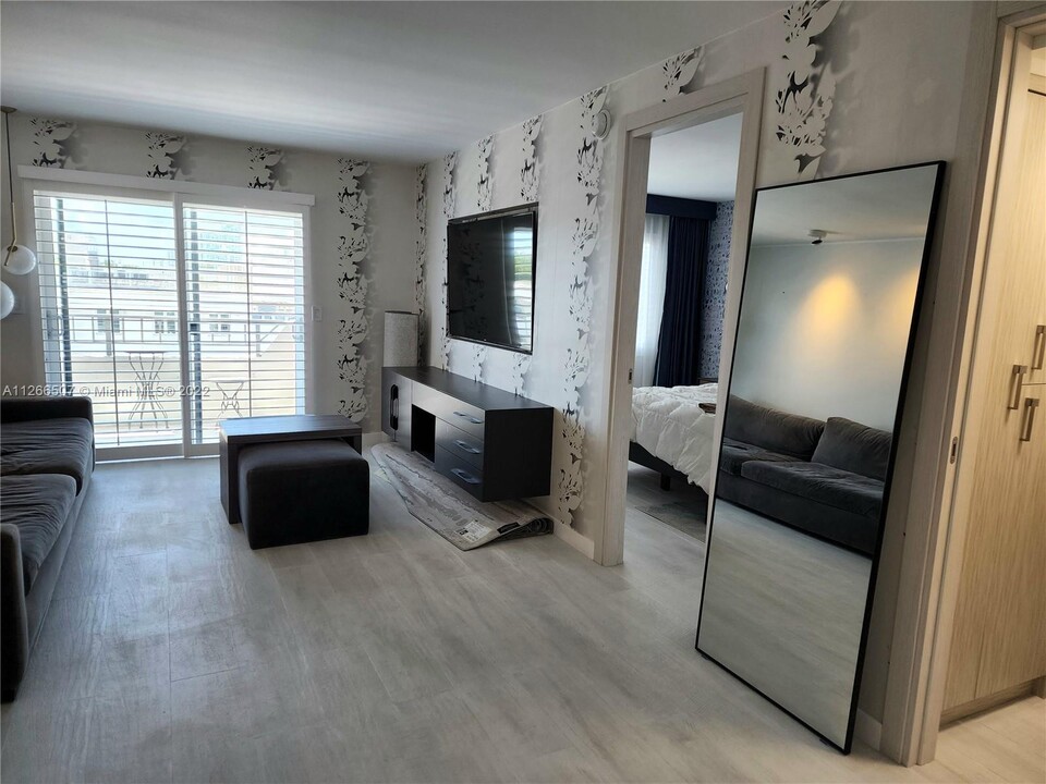 1610 Lenox Ave in Miami Beach, FL - Building Photo
