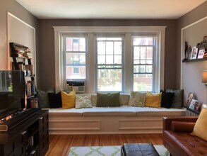 453 Washington St in Brookline, MA - Building Photo - Building Photo