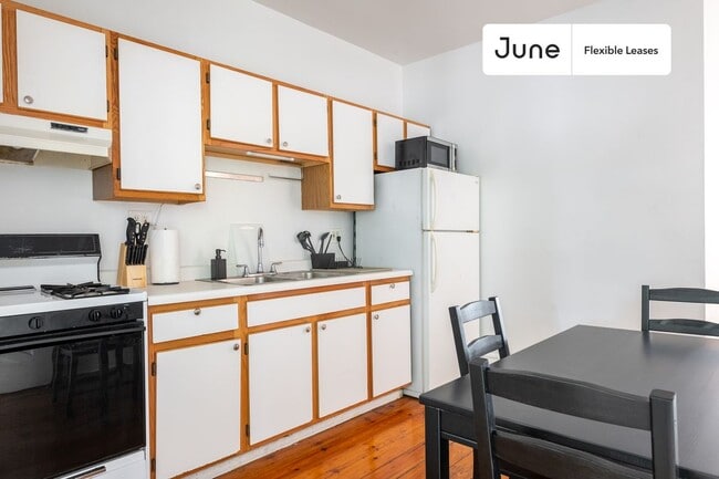 3434 N Paulina St in Chicago, IL - Building Photo - Building Photo