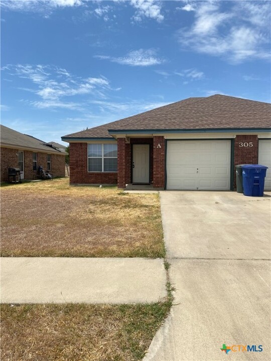 305 Bermuda St in Copperas Cove, TX - Building Photo