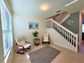 10036 W Villa Cir in Vero Beach, FL - Foto de edificio - Building Photo