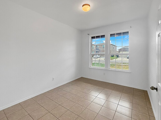 413 Holly Bush in New Braunfels, TX - Building Photo - Building Photo