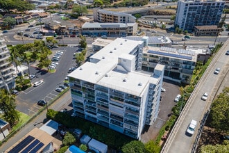 Kaualana Manor I in Honolulu, HI - Building Photo - Building Photo