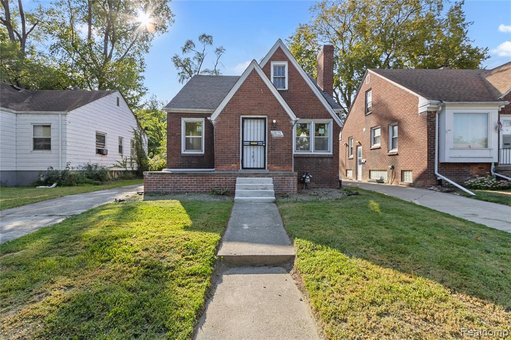 13575 Rutherford St in Detroit, MI - Building Photo