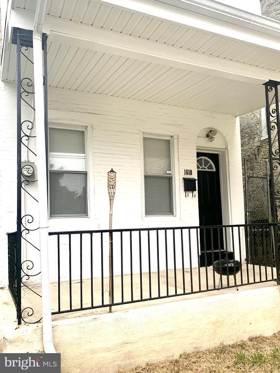 1610 N 27th St in Philadelphia, PA - Building Photo - Building Photo