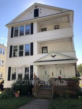 44 Fairfax Rd in Worcester, MA - Building Photo - Building Photo