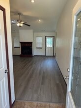 913 Linden St in Webb City, MO - Building Photo - Building Photo