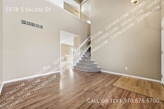 5578 S Valdai St in Aurora, CO - Foto de edificio - Building Photo