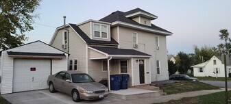 311 S 3rd St, Unit 3 in Marshalltown, IA - Building Photo