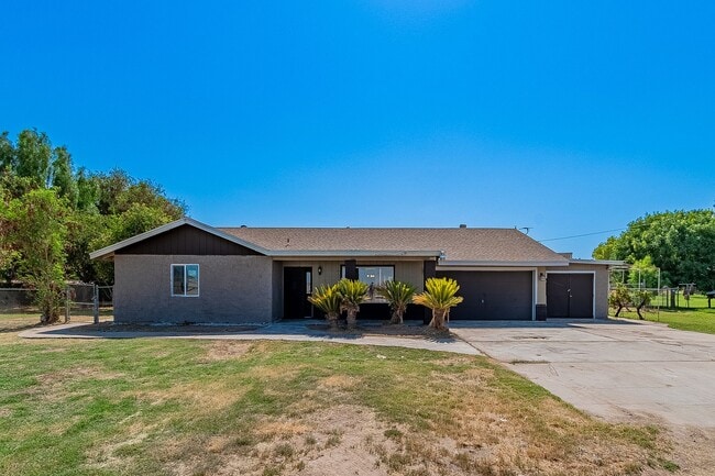 property at 8713 S Avenue D