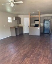 717 E Tulane St in Lubbock, TX - Building Photo - Building Photo