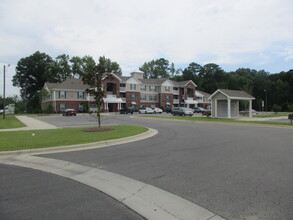 Cambridge Farms Apartments photo'