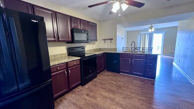 11 Tall Grass Ln in Morgantown, WV - Building Photo - Building Photo