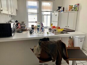 530 Cambridge St, Unit 1 in Boston, MA - Foto de edificio - Building Photo