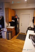 1846 W 18th St, Unit 2F in Chicago, IL - Foto de edificio - Building Photo