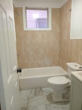 176 Myrtle Ave in Jersey City, NJ - Building Photo - Building Photo