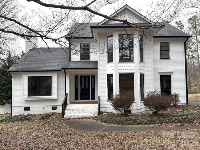 property at 14301 Hackamore Dr