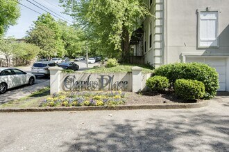 107 St Charles Pl in Nashville, TN - Building Photo - Building Photo