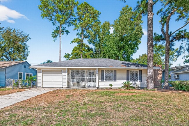 7257 Yoe St in Houston, TX - Building Photo - Building Photo