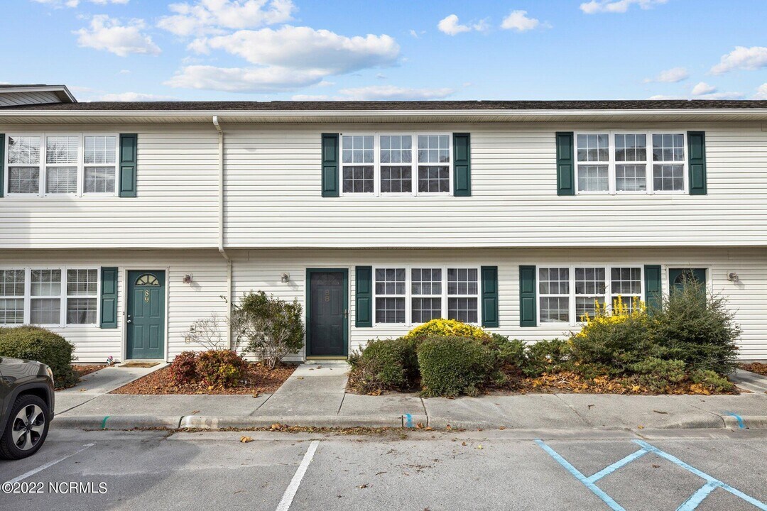 88 Century Ct in Swansboro, NC - Building Photo