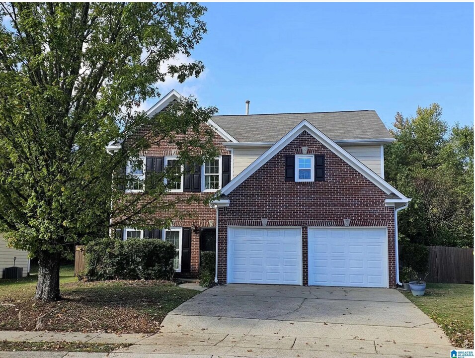 620 Clearview Rd in Hoover, AL - Building Photo