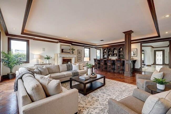 209 S Anita Ave in Los Angeles, CA - Foto de edificio - Building Photo