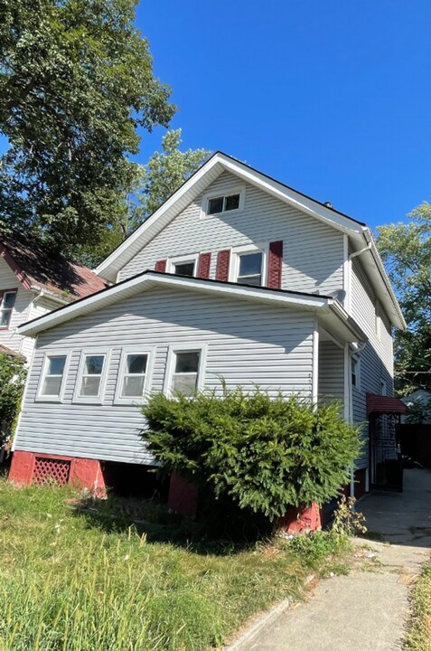 14005 Scioto Ave in East Cleveland, OH - Building Photo