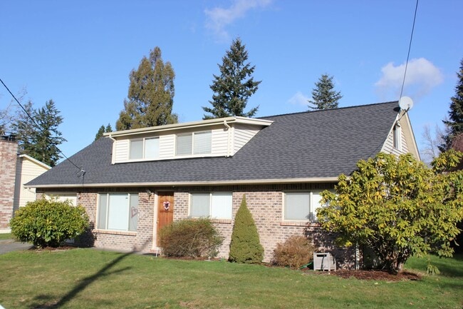 property at 12604 SE 160th St