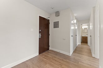 Riverview Park Apartments in Chatham-Kent, ON - Building Photo - Building Photo