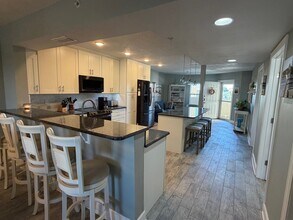 428 Bouchelle Dr in New Smyrna Beach, FL - Building Photo - Building Photo